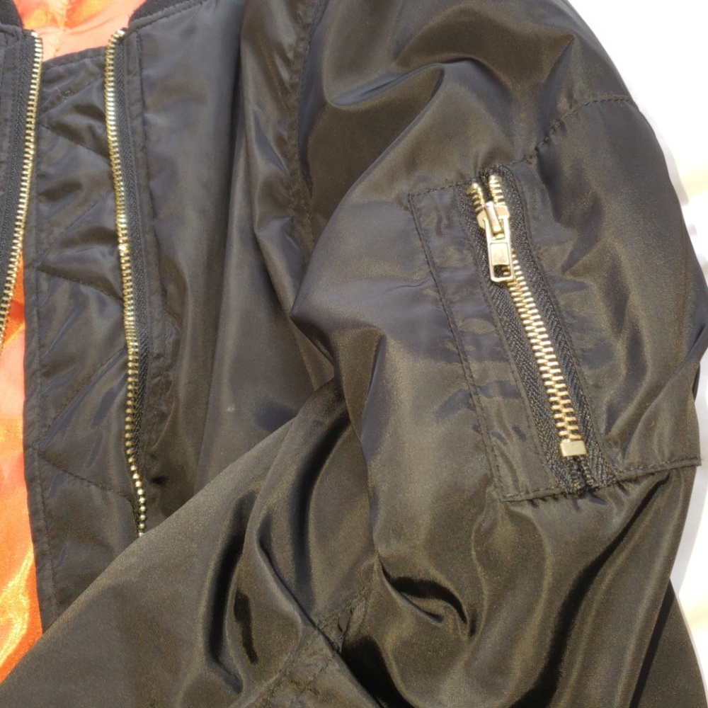 Jacket - Picture 2 of 4